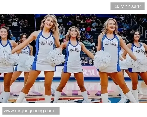 NBA篮球比赛拉拉队的魅力与激情展现精彩瞬间的背后故事